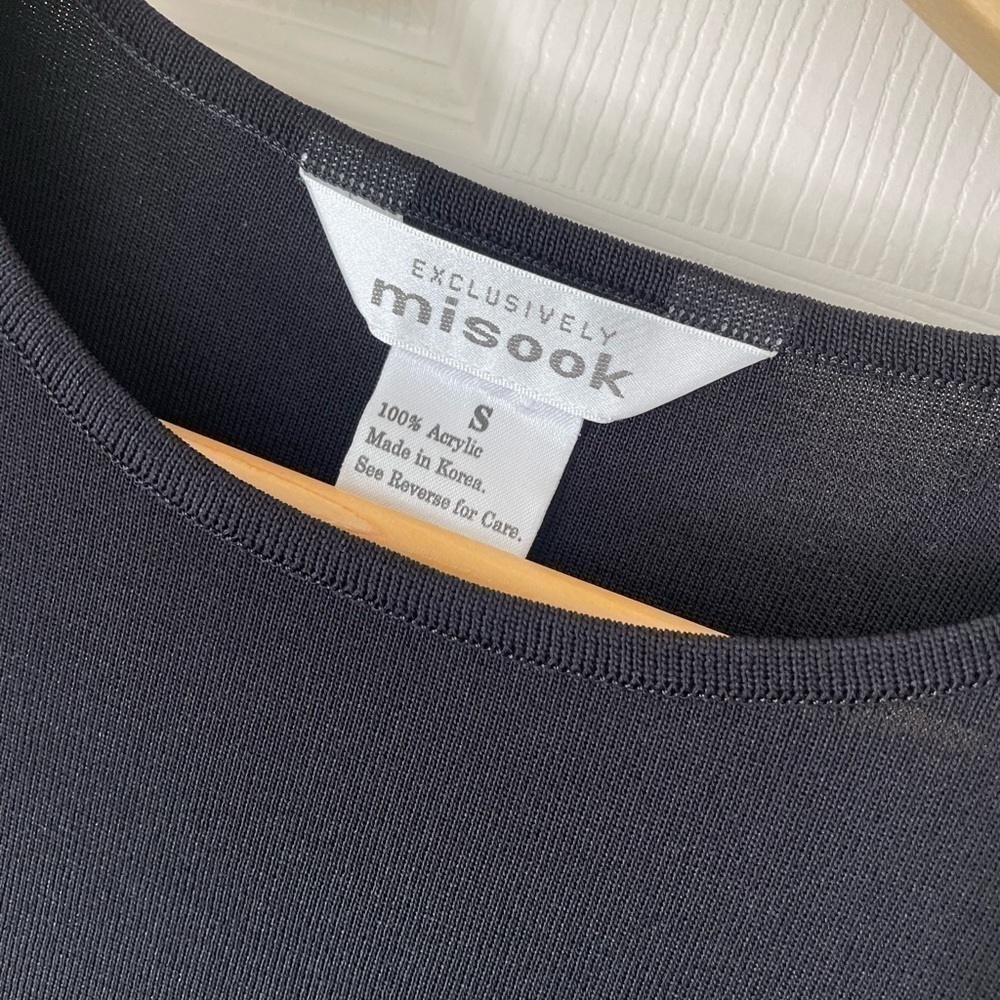 misook Short Sleeve Shirt - Picture 2 of 4